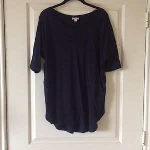 GAP navy short sleeve loose fit top